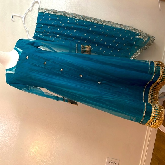 Brand new designer Laam dress - Picture 5 of 10